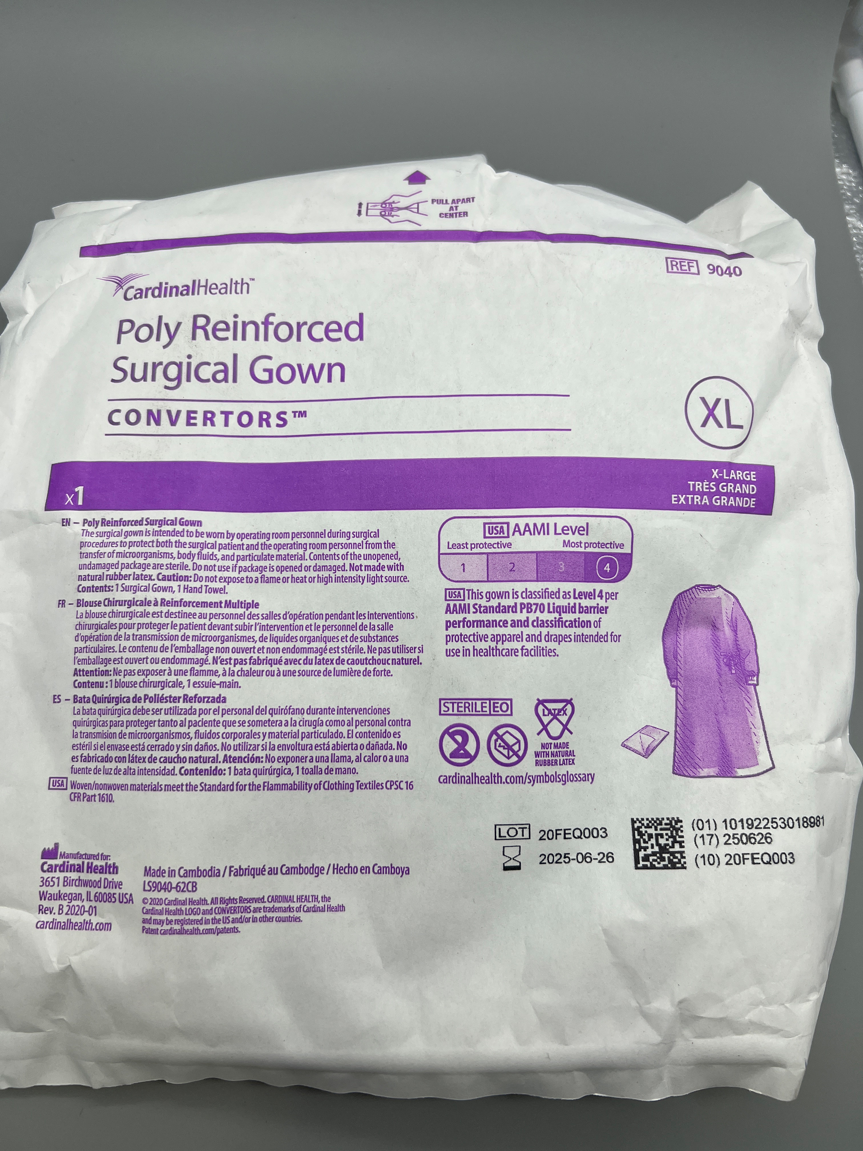 POLY REINFORCED SURGICAL GOWN